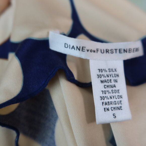 Diane von Furstenberg DVF silk blouse top cowl neck front &back blue cream sz S - Picture 10 of 14
